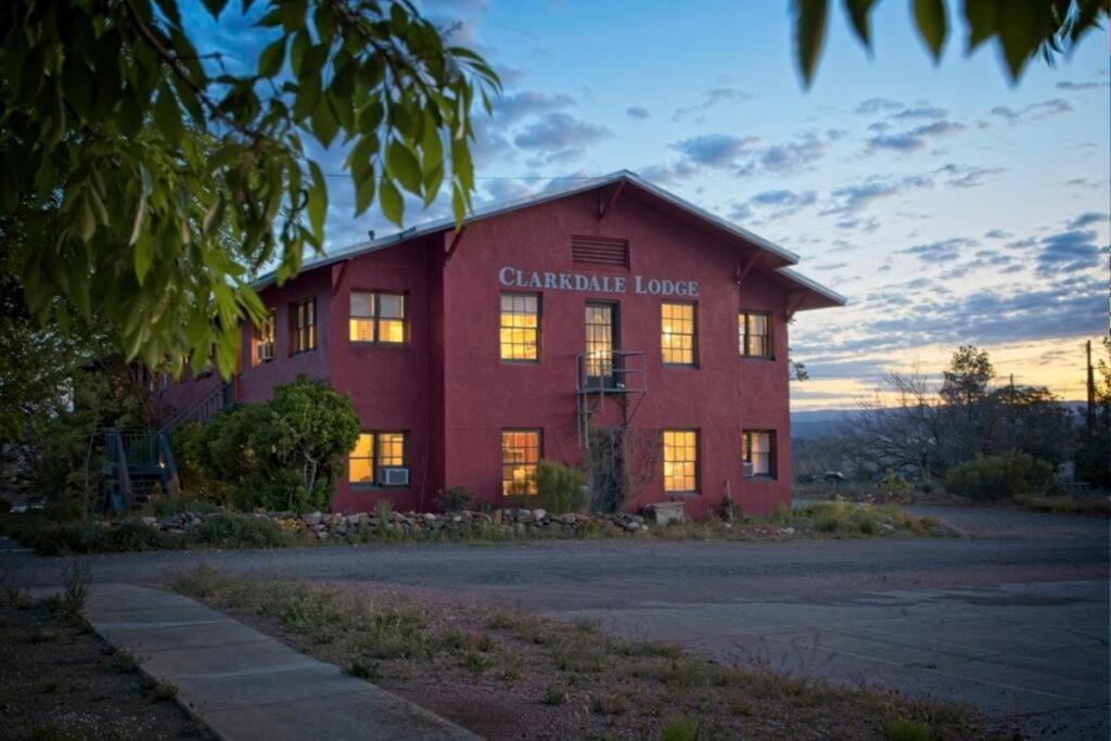 The Clarkdale Lodge 外观 照片